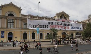 Universidades estatales buscan disminuir la inequidad entre trabajadores